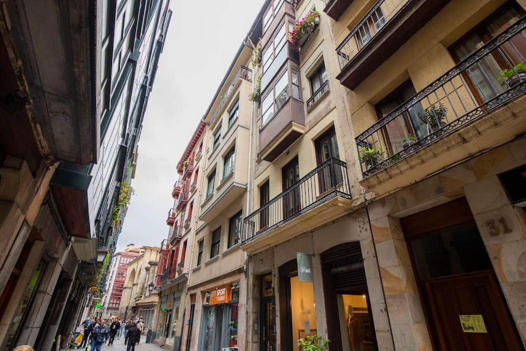 Dendarikale Old Town By Next Stop Bilbao Eksteriør billede